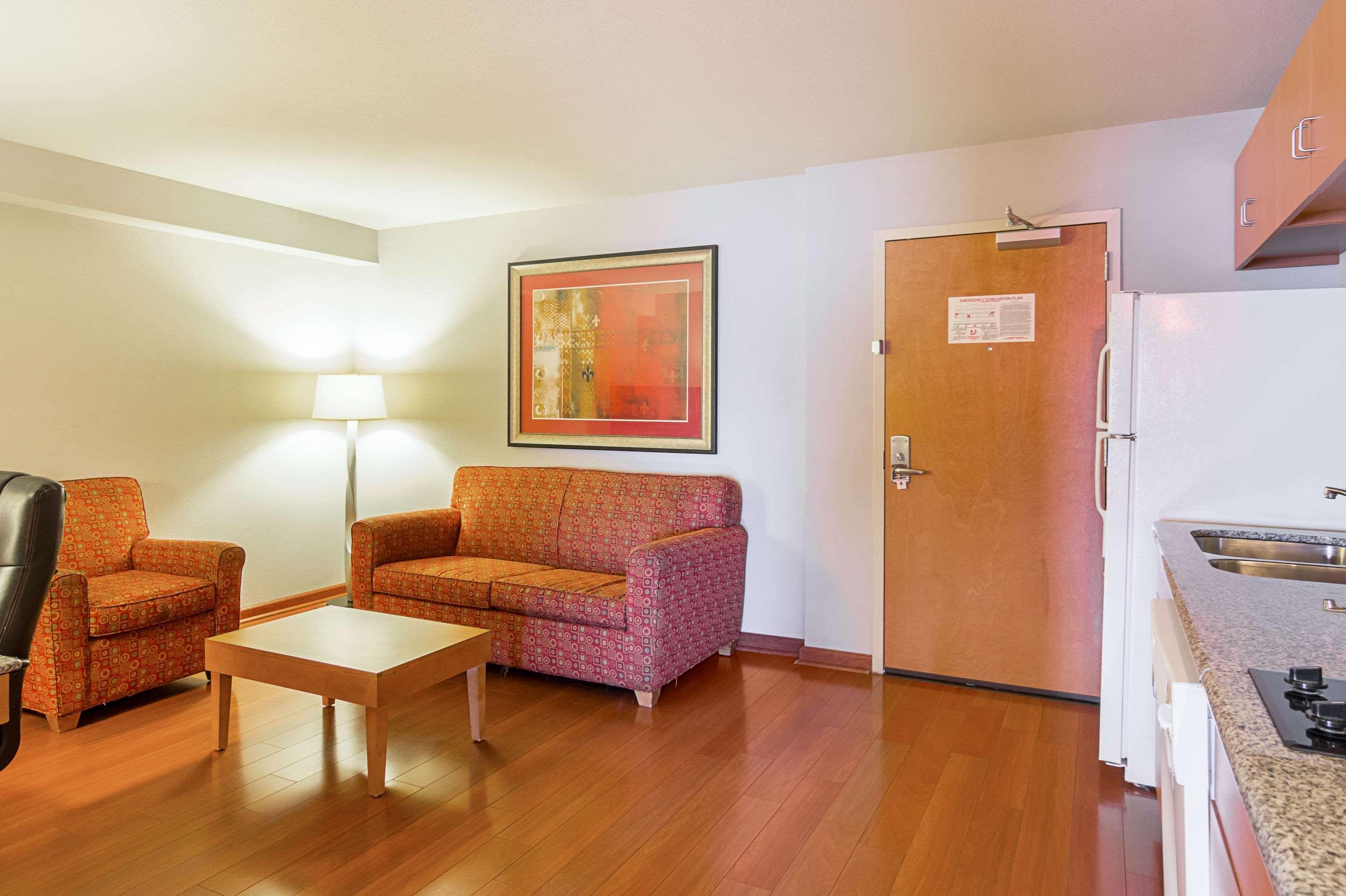 Comfort Suites At Virginia Center Commons Glen Allen Buitenkant foto